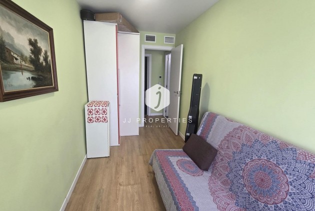 Resale - Apartment / flat -
Torrevieja - Playa del Cura