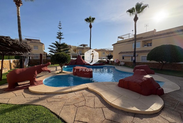 Resale - Apartment / flat -
Orihuela Costa - Costa Blanca