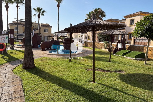 Resale - Apartment / flat -
Orihuela Costa - Costa Blanca
