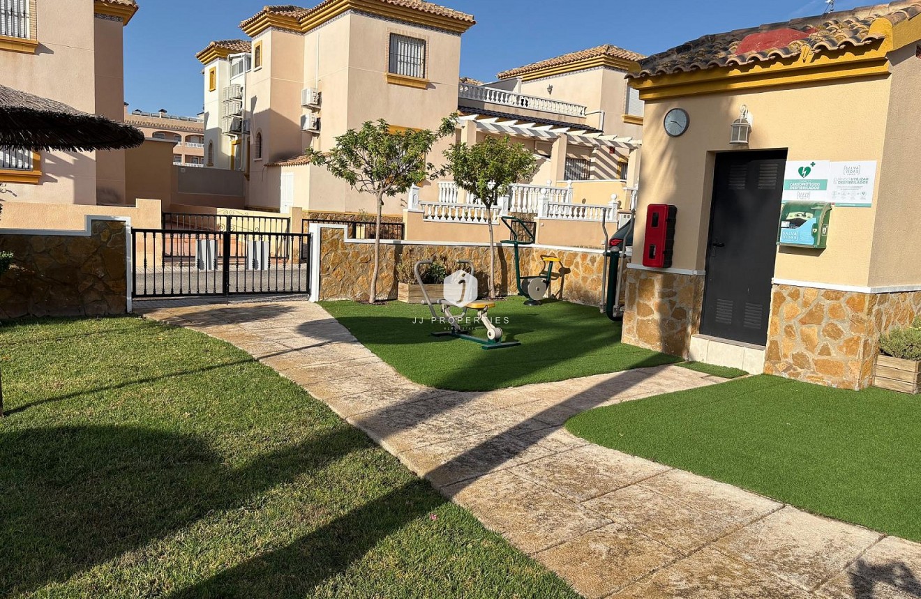 Resale - Apartment / flat -
Orihuela Costa - Costa Blanca