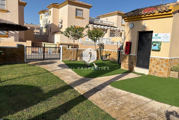 Resale - Apartment / flat -
Orihuela Costa - Costa Blanca