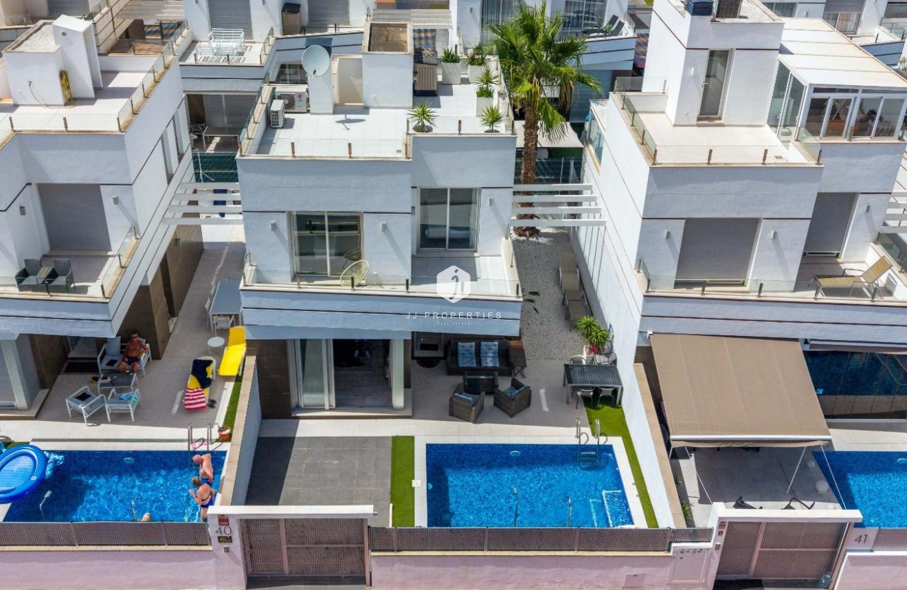 Resale - Villa -
Rojales - Doña Pepa