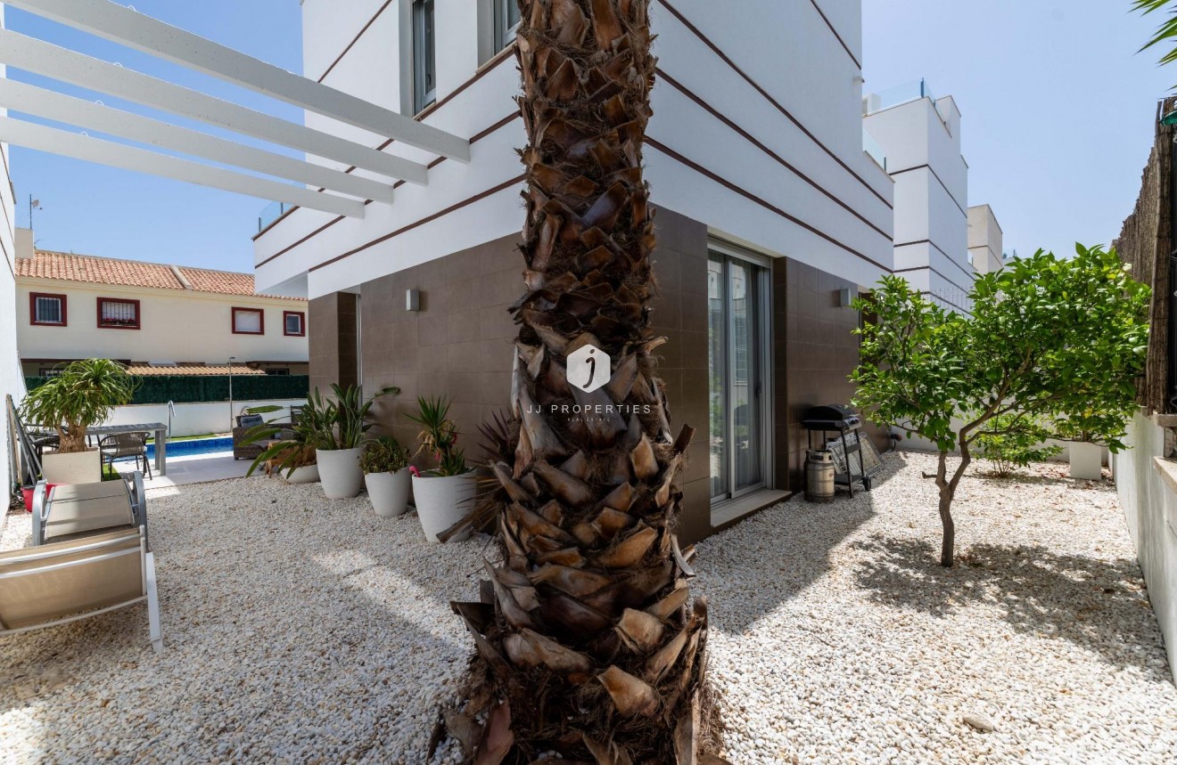 Resale - Villa -
Rojales - Doña Pepa