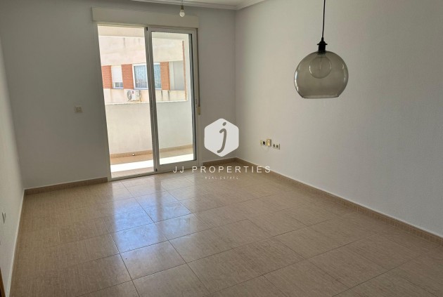 Resale - Apartment / flat -
Torrevieja - Centro