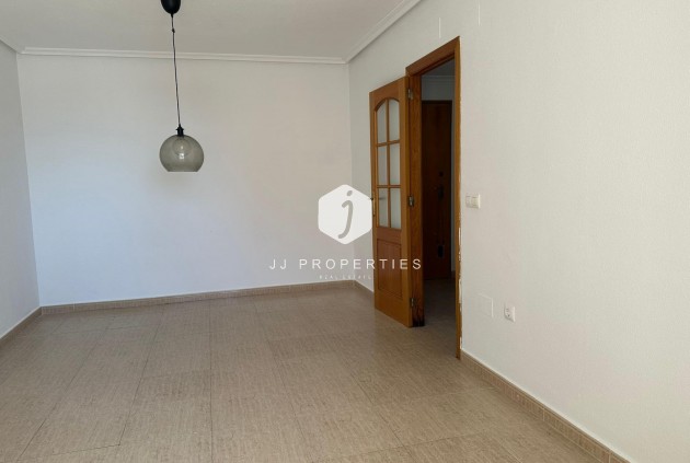 Resale - Apartment / flat -
Torrevieja - Centro