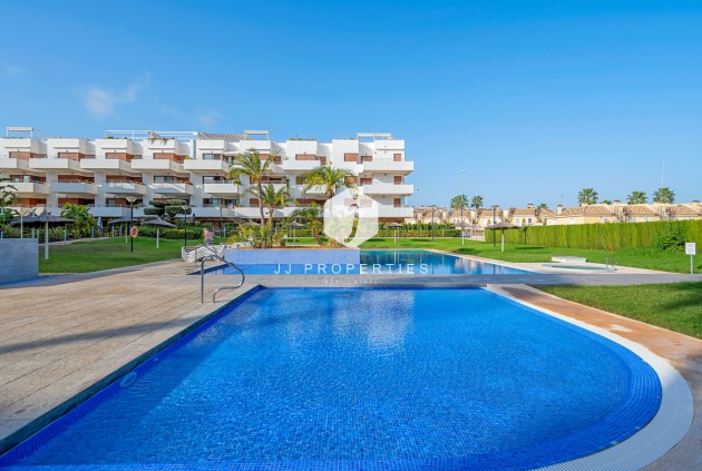 Resale - Apartment / flat -
Cabo Roig - Costa Blanca