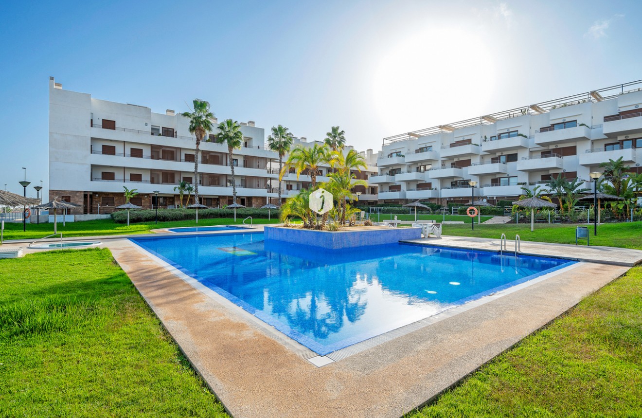 Resale - Apartment / flat -
Cabo Roig - Costa Blanca