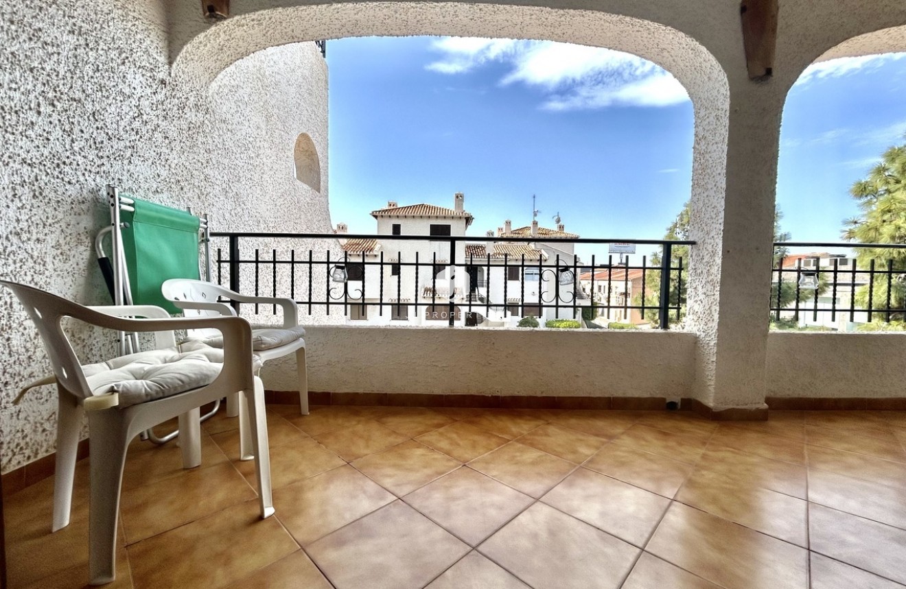 Segunda mano - Apartamento / piso -
Cabo Roig - Costa Blanca