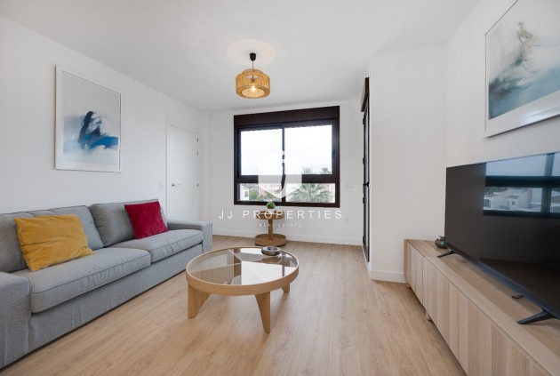 Aus zweiter Hand - Penthouse -
Orihuela Costa - Villamartín