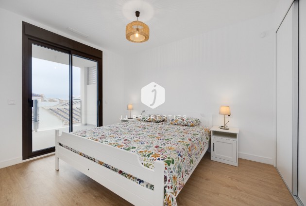 Aus zweiter Hand - Penthouse -
Orihuela Costa - Villamartín