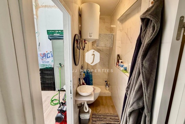 Segunda mano - Apartamento / piso -
Torrevieja - Estacion de autobuses