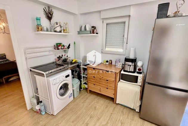 Segunda mano - Apartamento / piso -
Torrevieja - Estacion de autobuses