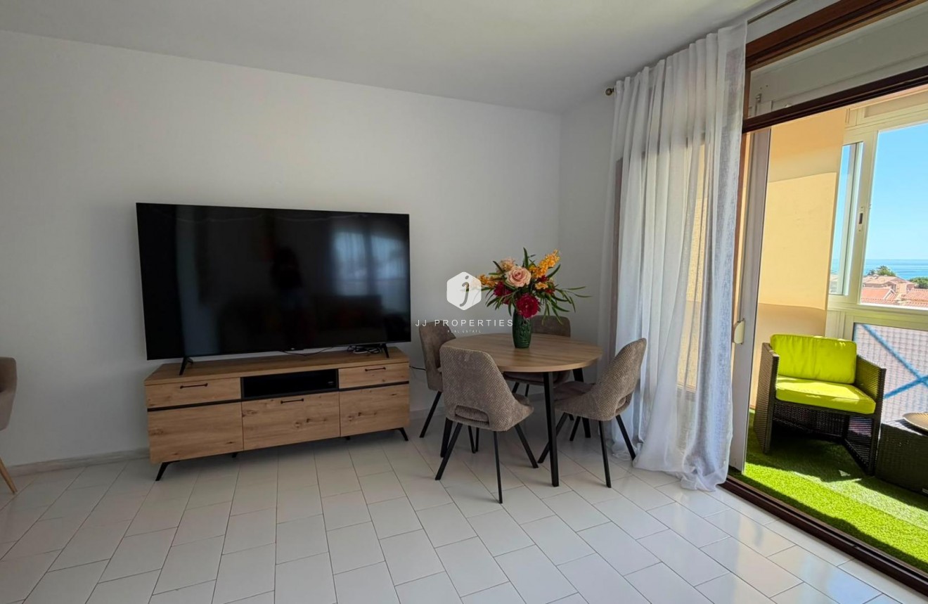 Resale - Apartment / flat -
Torrevieja - Torreblanca