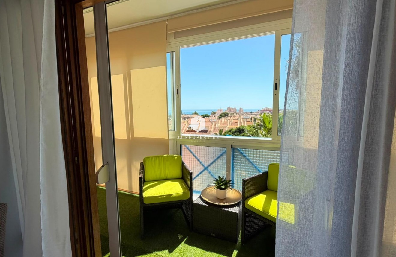 Resale - Apartment / flat -
Torrevieja - Torreblanca