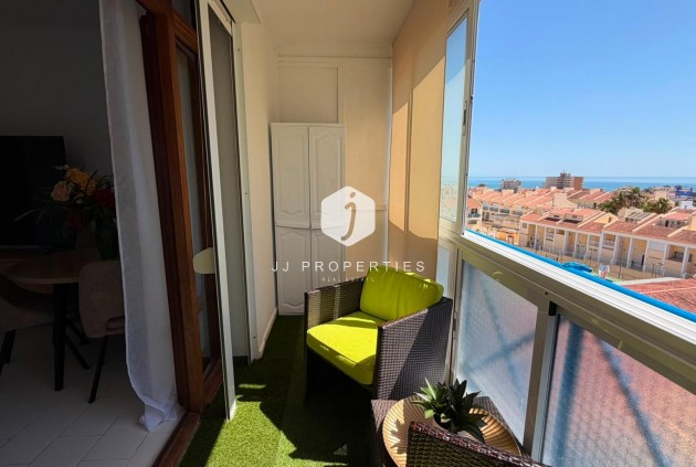 Resale - Apartment / flat -
Torrevieja - Torreblanca