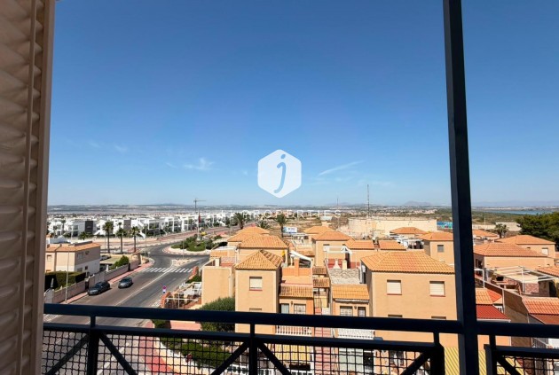 Resale - Apartment / flat -
Torrevieja - Torreblanca