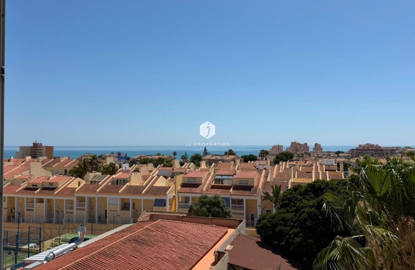 Resale - Apartment / flat -
Torrevieja - Torreblanca