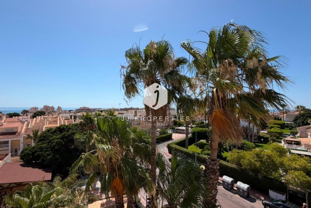 Resale - Apartment / flat -
Torrevieja - Torreblanca