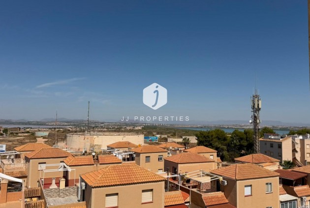 Resale - Apartment / flat -
Torrevieja - Torreblanca