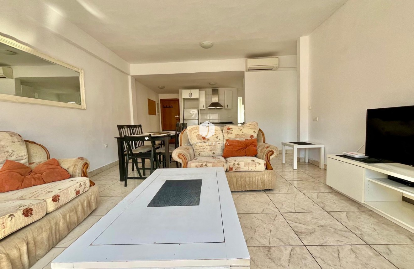Segunda mano - Apartamento / piso -
Rojales