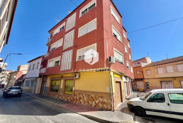 Segunda mano - Apartamento / piso -
Rojales