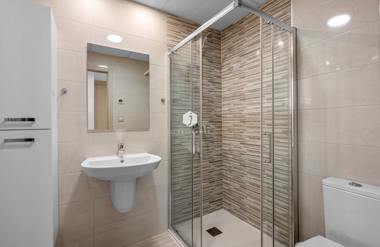 Segunda mano - Apartamento / piso -
Cabo Roig - Costa Blanca