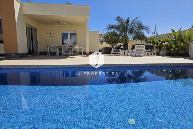 Segunda mano - Villa -
Torrevieja - Costa Blanca