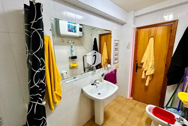 Aus zweiter Hand - Wohnung -
Torrevieja - Costa Blanca