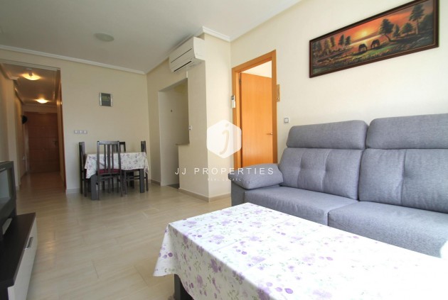 Resale - Apartment / flat -
Torrevieja - El molino
