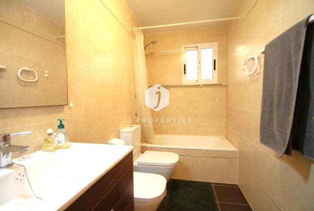 Resale - Apartment / flat -
Torrevieja - El molino