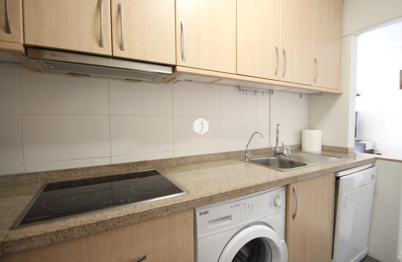 Resale - Apartment / flat -
Torrevieja - El molino