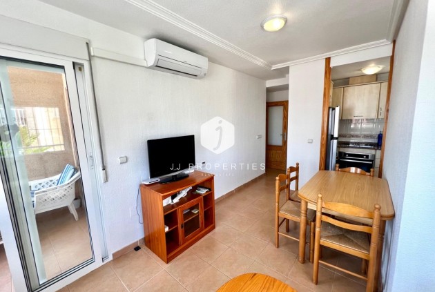 Long Term Rental - Apartment / flat -
Torrevieja - Cabo cervera
