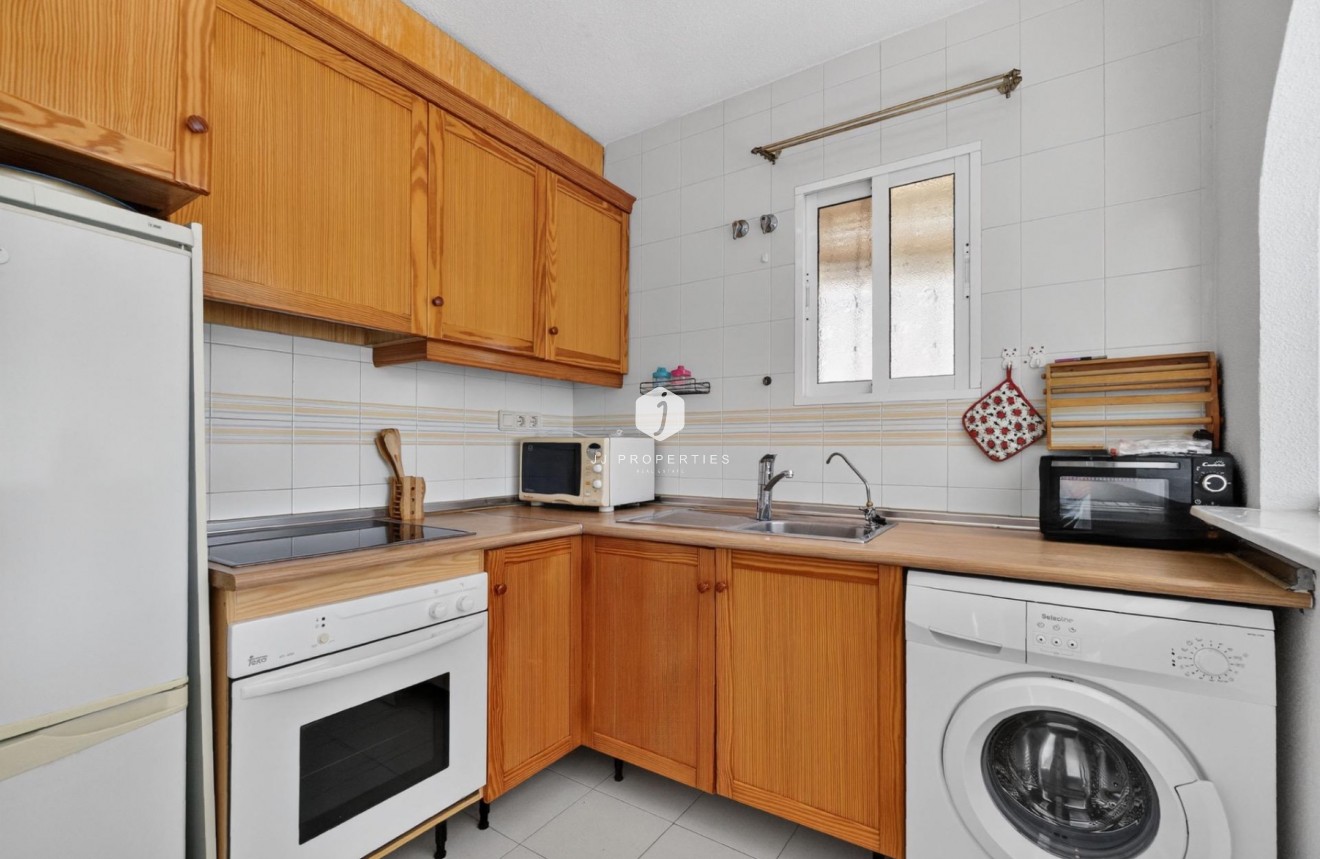 Long Term Rental - Duplex -
Torrevieja - Lago jardin