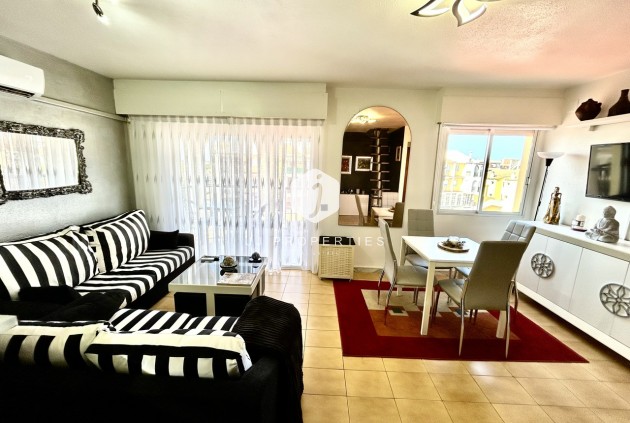 Z drugiej ręki - Mieszkanie w bloku -
Torrevieja - Costa Blanca