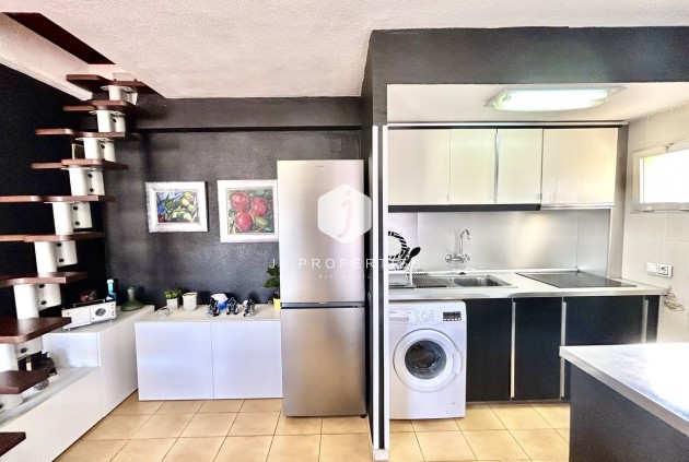 Z drugiej ręki - Mieszkanie w bloku -
Torrevieja - Costa Blanca