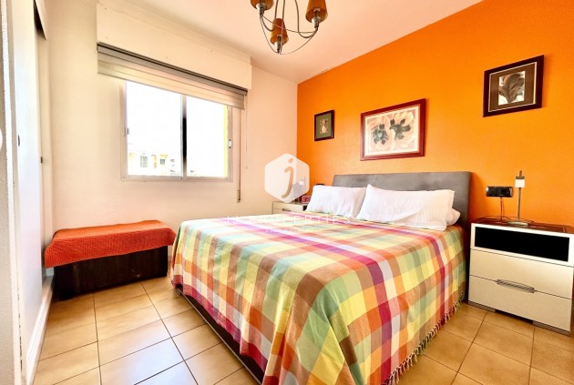 Z drugiej ręki - Mieszkanie w bloku -
Torrevieja - Costa Blanca