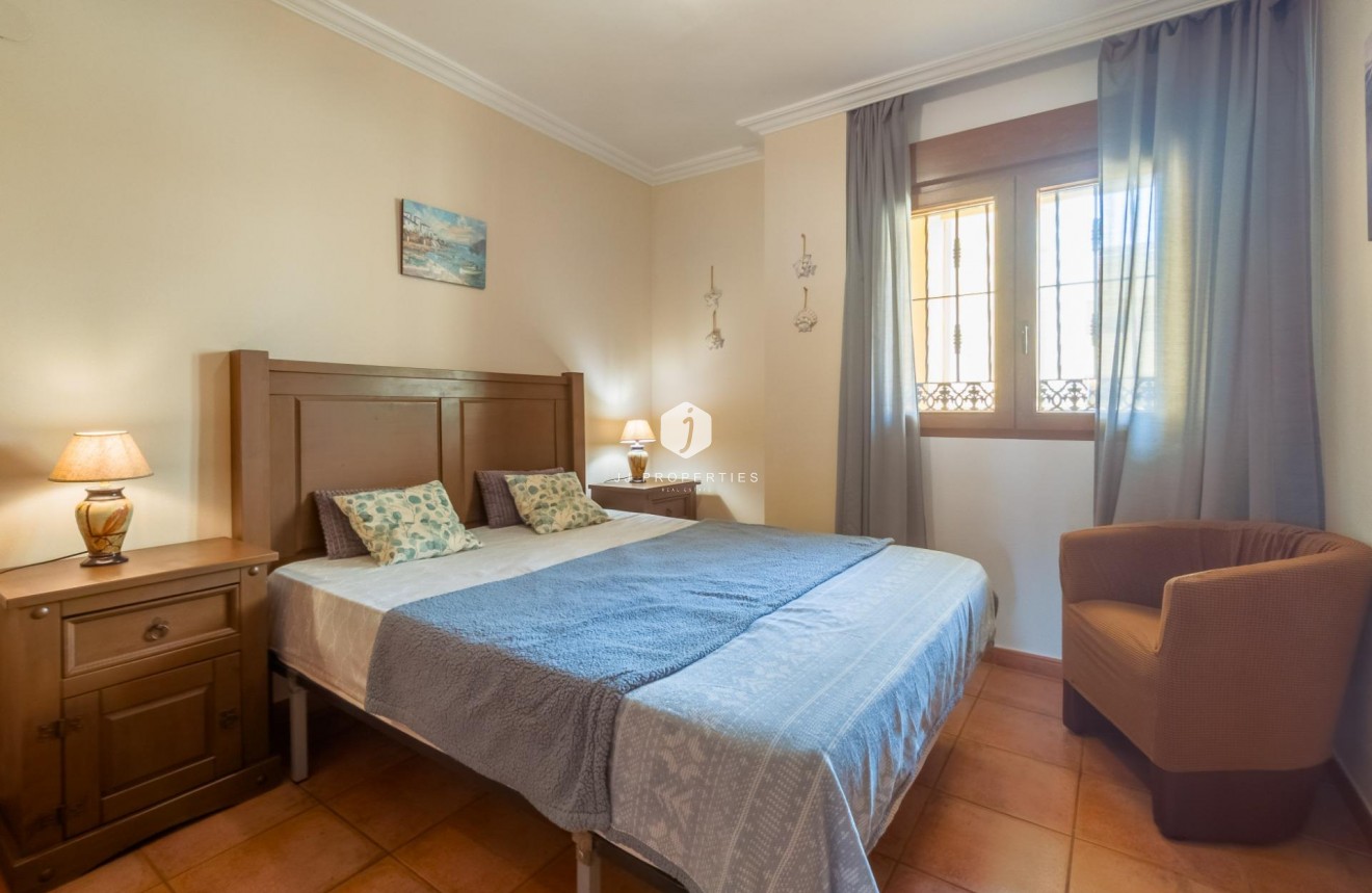 Segunda mano - Apartamento / piso -
Torrevieja - Acequion
