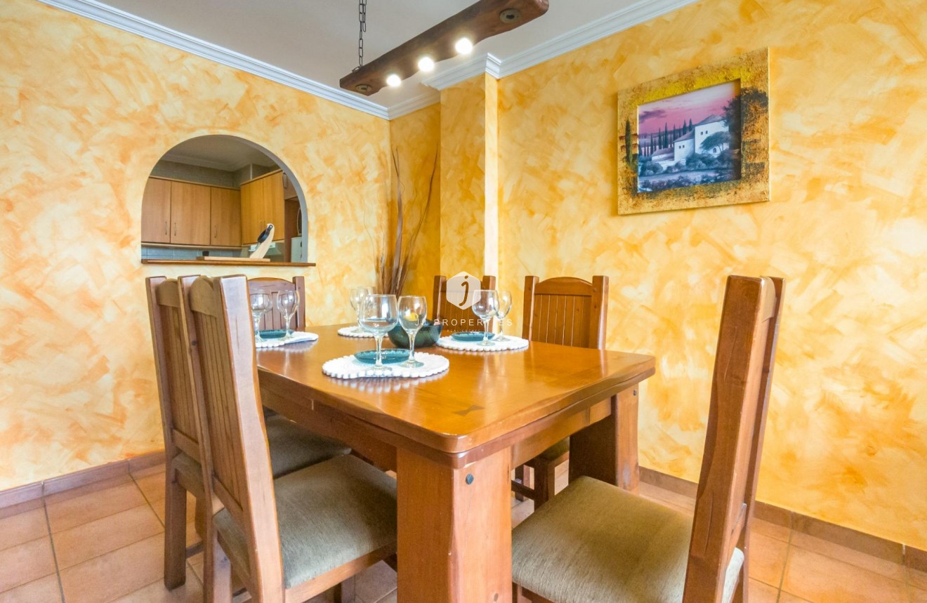 Segunda mano - Apartamento / piso -
Torrevieja - Acequion