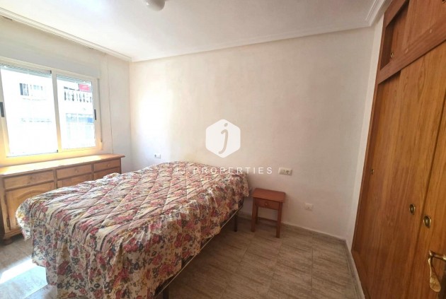 Resale - Apartment / flat -
Torrevieja - Playa de los Locos