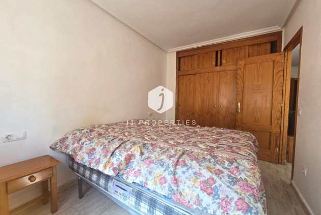 Resale - Apartment / flat -
Torrevieja - Playa de los Locos