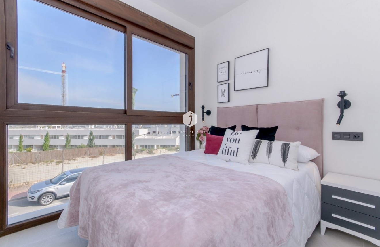 Obra nueva - Bungalow -
Torrevieja - Los Balcones