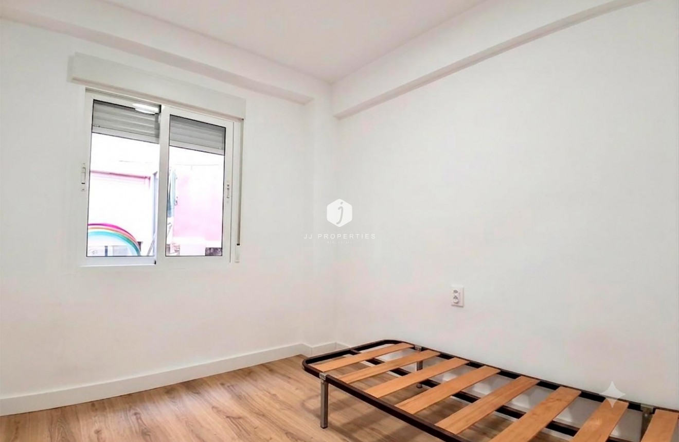 Aus zweiter Hand - Wohnung -
Torrevieja - Costa Blanca