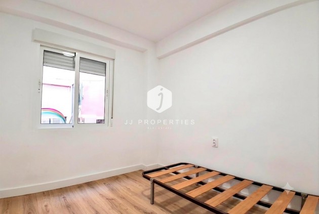 Aus zweiter Hand - Wohnung -
Torrevieja - Costa Blanca