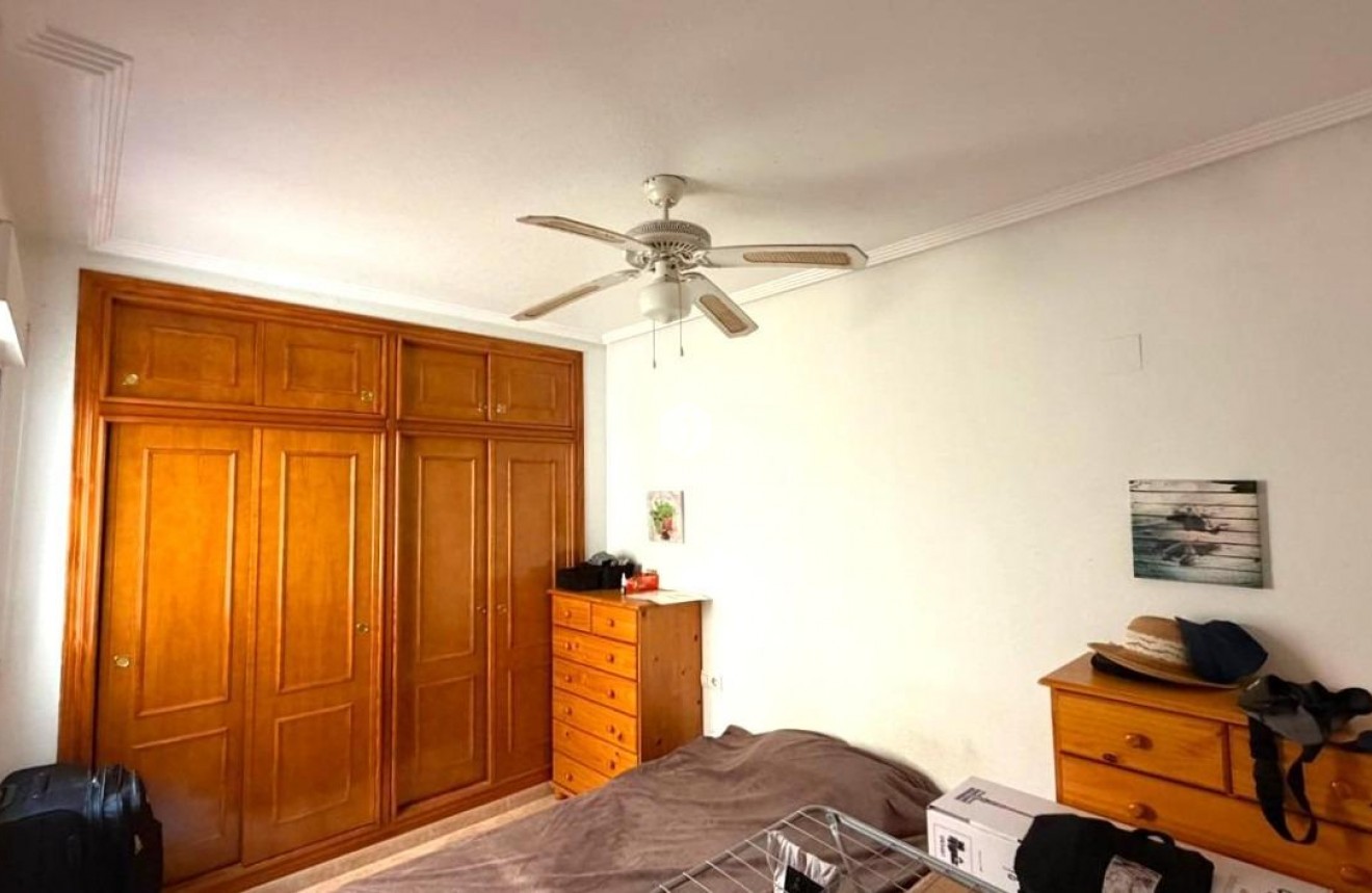 Aus zweiter Hand - Wohnung -
Torrevieja - PARQUE DE LAS NACIONES