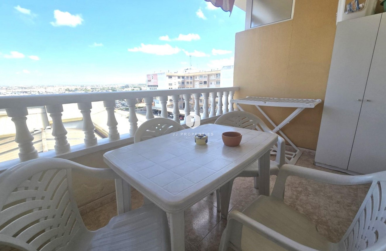 Tweedehands - Appartement / flat -
Torrevieja - Parque las naciones