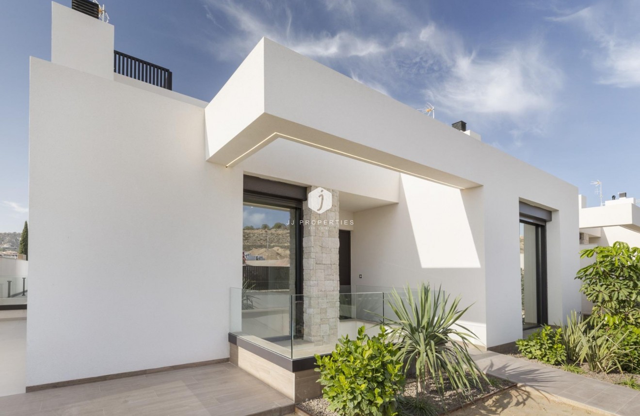 Obra nueva - Villa -
Algorfa - La finca golf