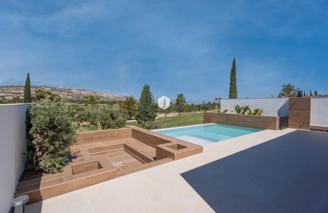 Obra nueva - Villa -
Algorfa - La finca golf