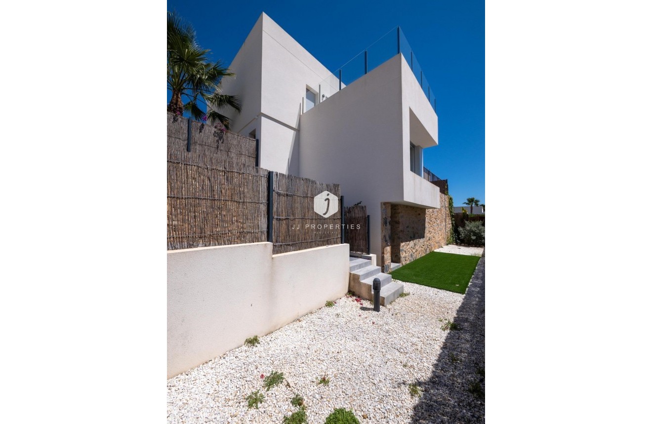 Obra nueva - Villa -
Algorfa - La finca golf