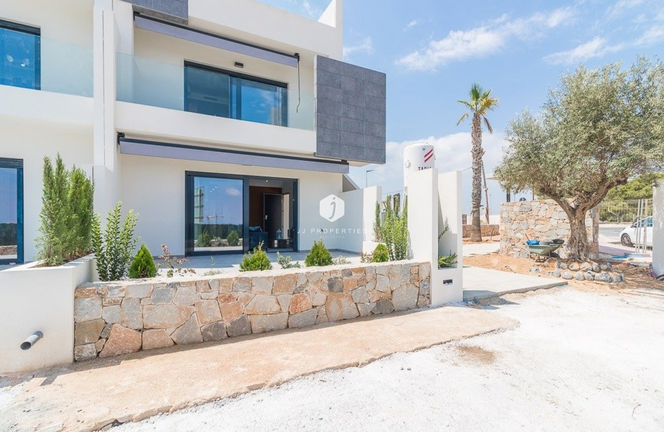 New Build - Bungalow -
Torrevieja - Los Balcones