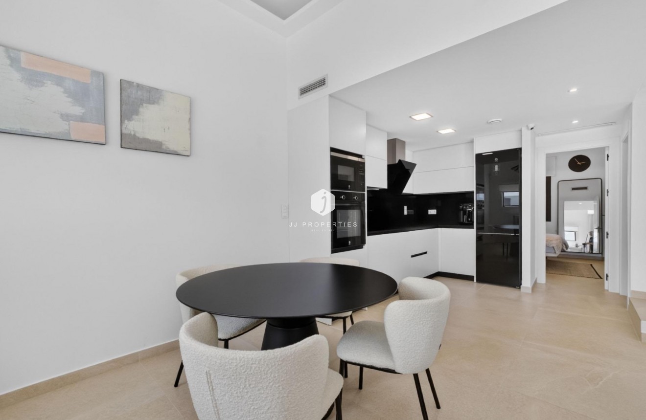 Resale - Chalet -
El Raso - Guardamar del Segura